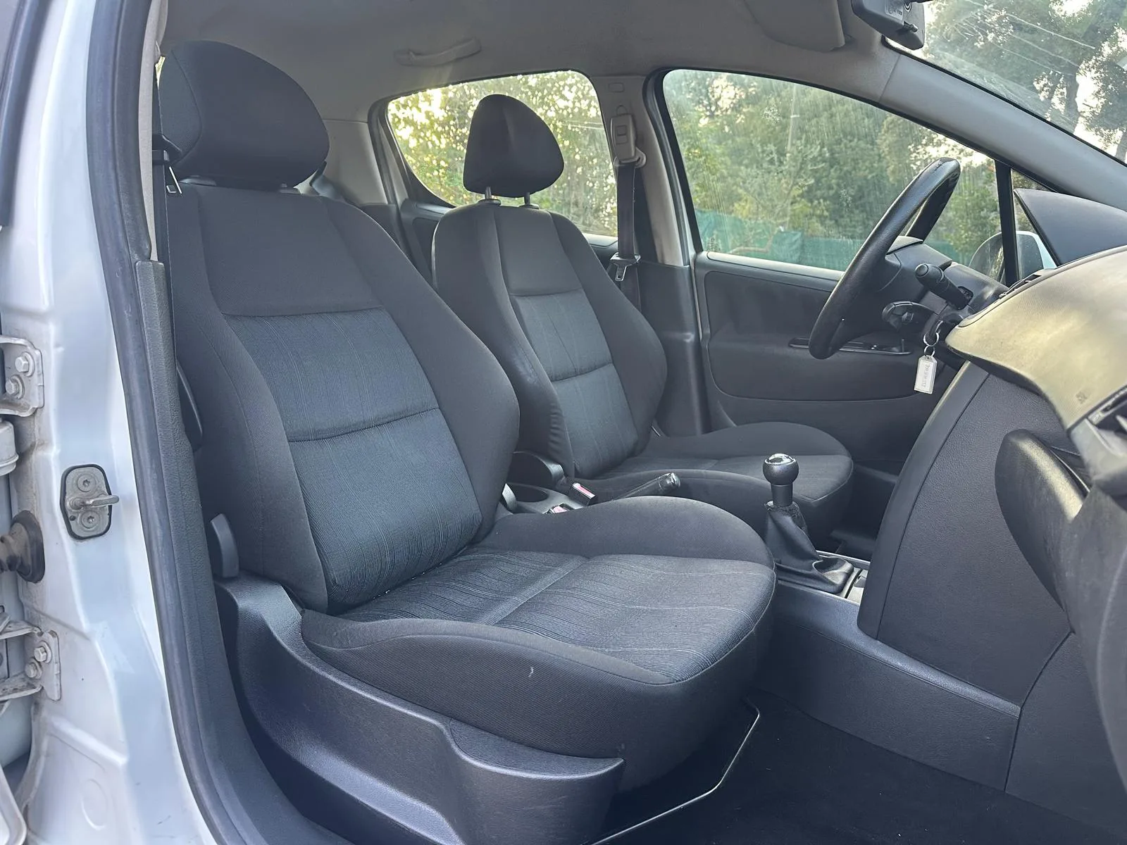 Peugeot 207 1.4 HDi 70 ch Active 5 portes