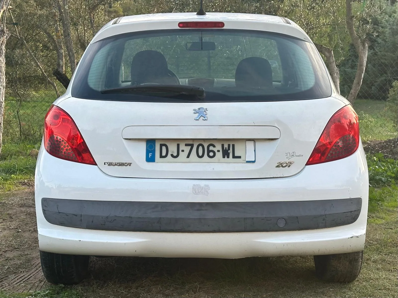 Peugeot 207 1.4 HDi 70 ch Active 5 portes