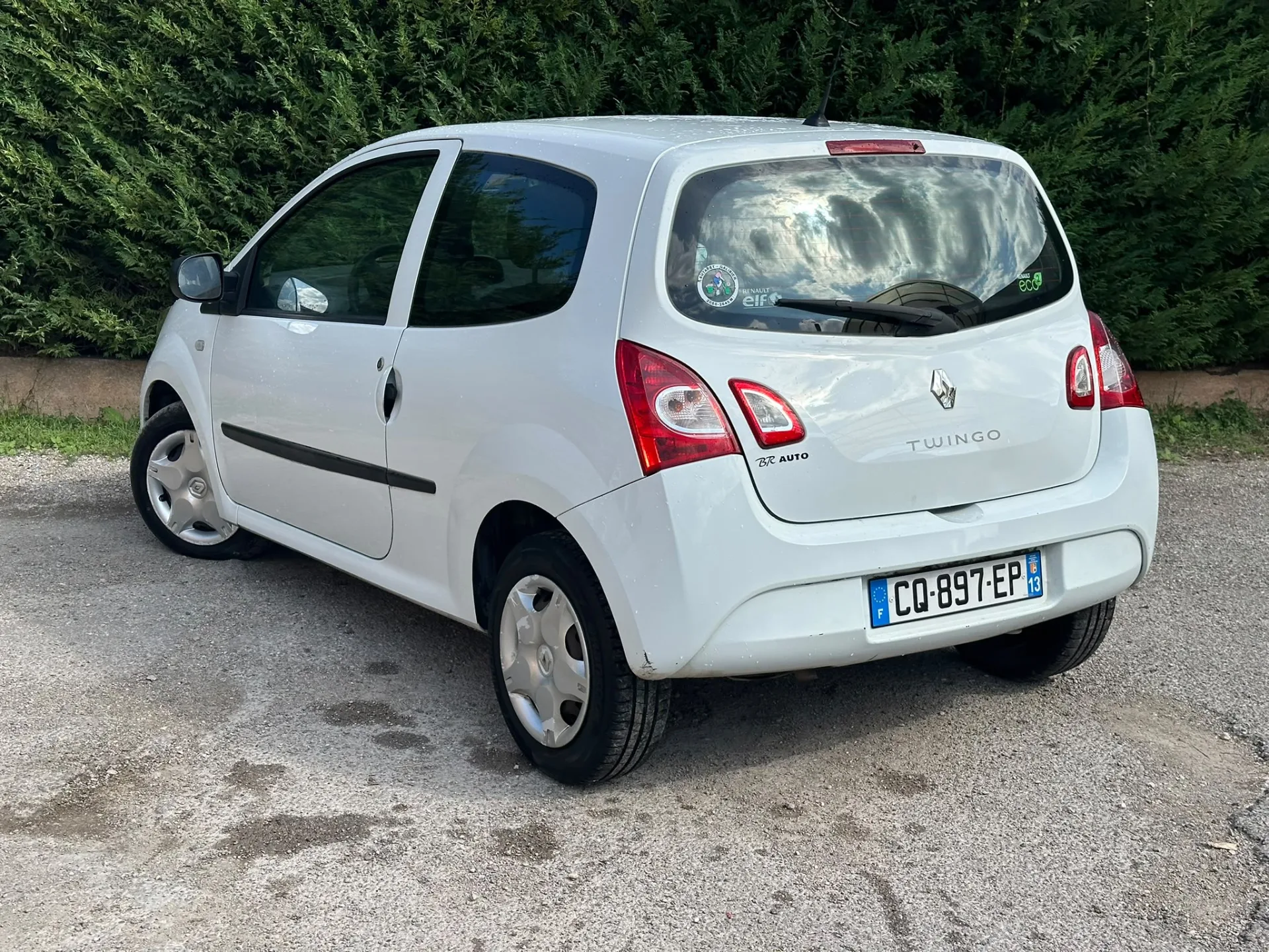 Renault Twingo II phase 2 1.5 dCi 75 ch Authentique