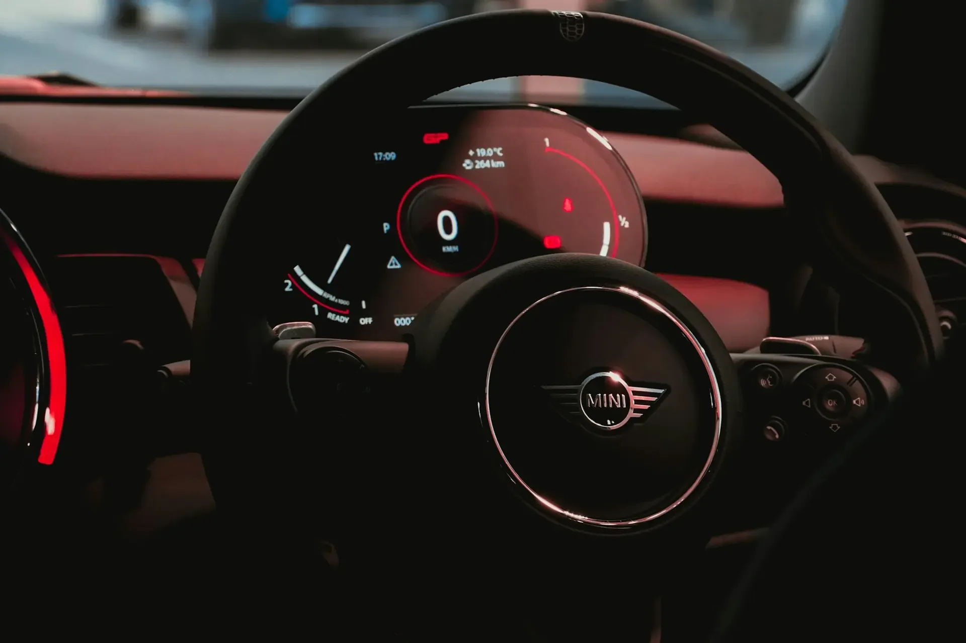 Mini Cooper F56 · 136 ch — Poste de conduite